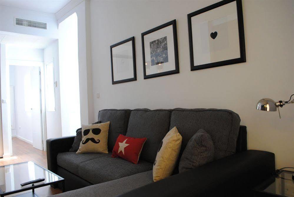 Minimal Rooms Malaga Bagian luar foto